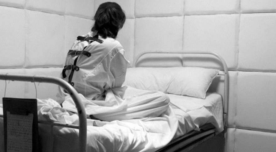 Povinná léčebná opatření — psychiatrické léčebné zařízení